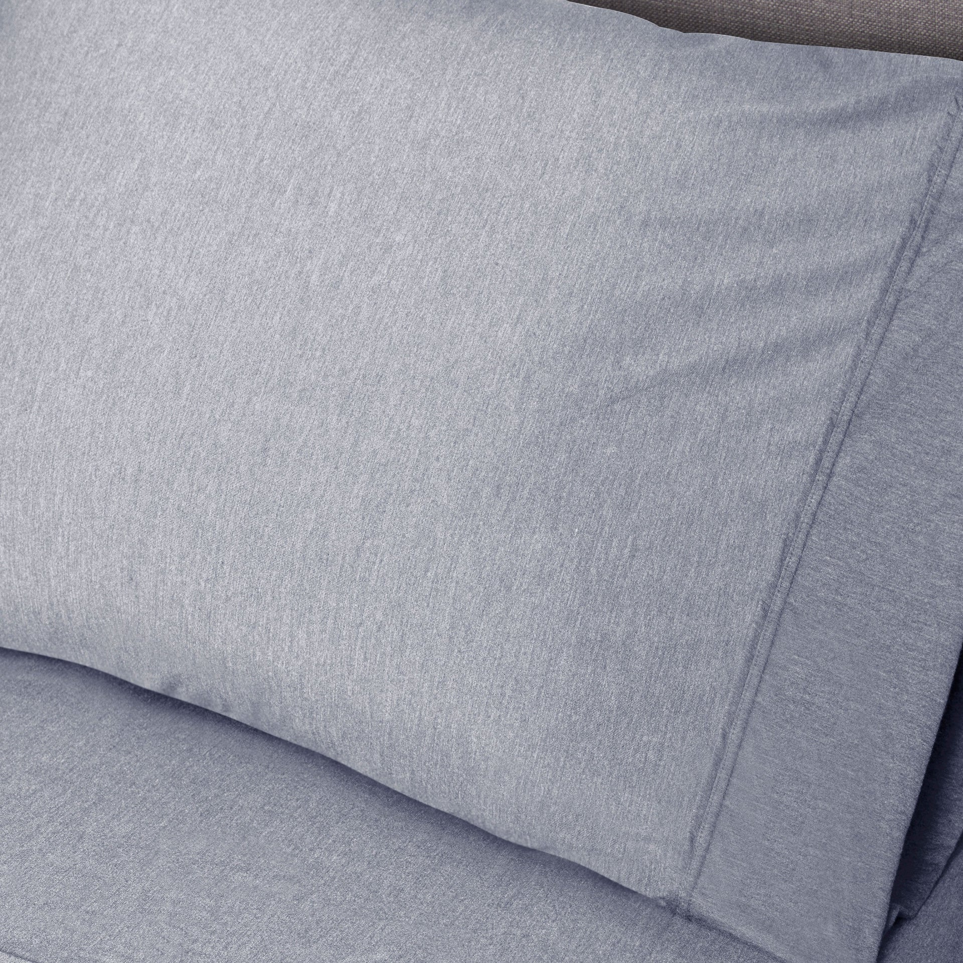 BEDGEAR Hyper-Wool Flannel Performance® Sheet Set | 03-LightGrey-Lifestyle-2_1c8dab0b-401f-4630-a403-0d265155491f.jpg
