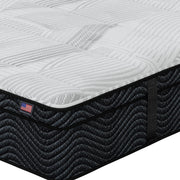 Close-up of Umbra Softest Euro Top Mattress corner | Cool-to-the-touch cover and foam-encased support