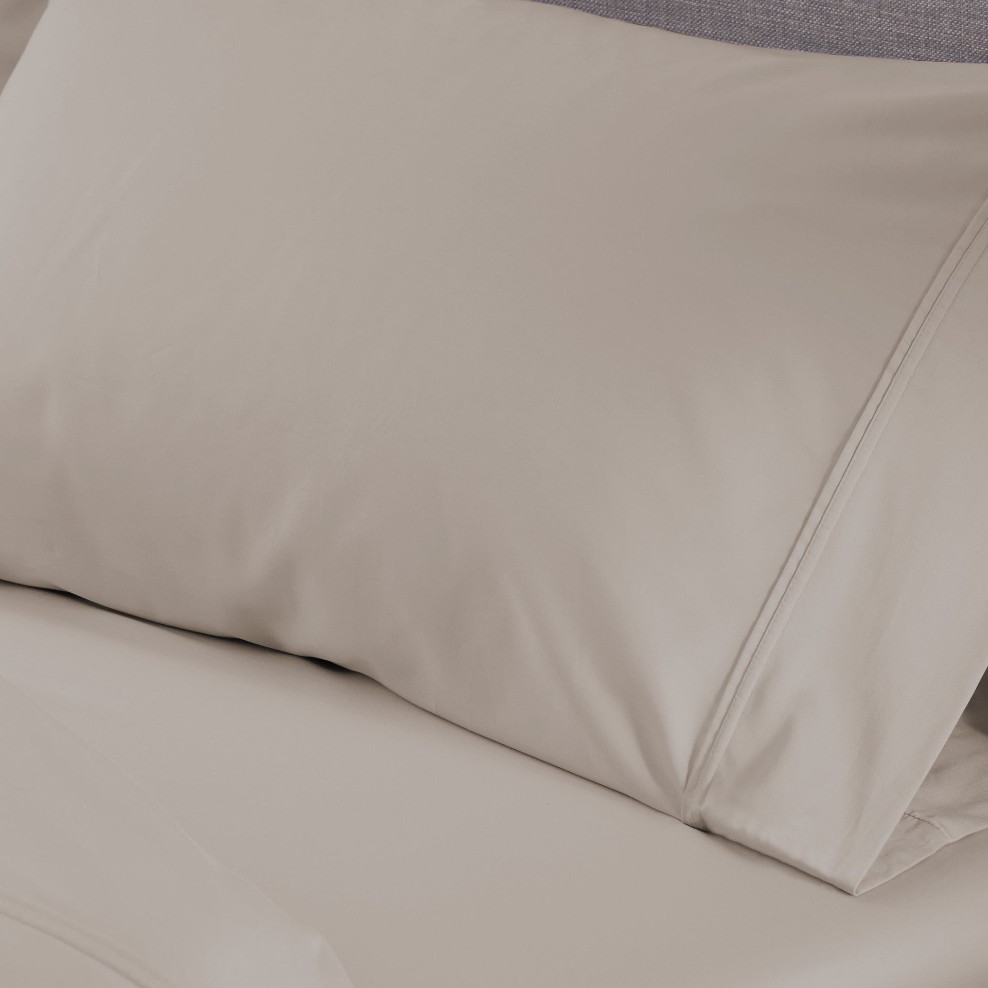 BEDGEAR Basic Sheet Set | MediumBeige-03-Lifestyle-2.jpg