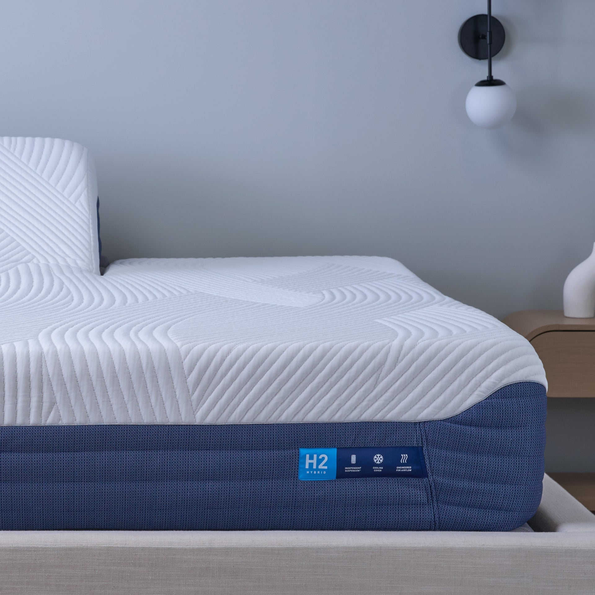 BEDGEAR H2 split-head Performance mattress