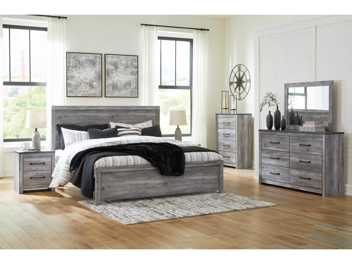 Bronyan Panel Bedroom Set