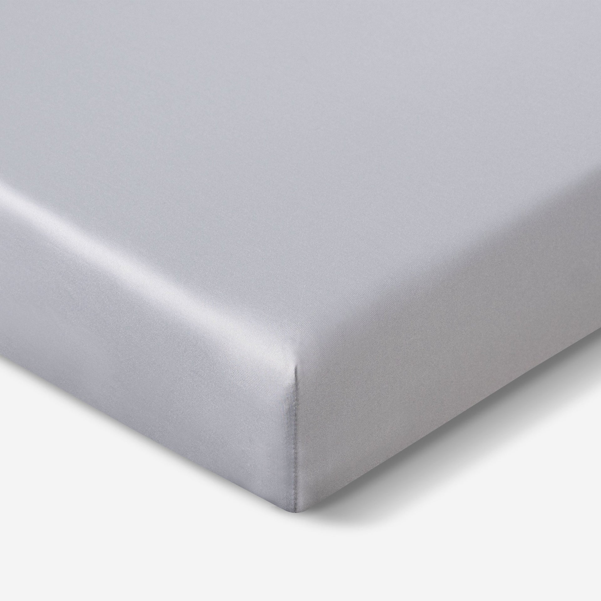 BEDGEAR Dri-Tec Performance® Crib Sheet | lightgrey-05-Corner_72ab9f33-996e-4e7b-9eea-661ea0458725.jpg